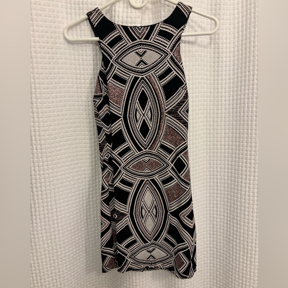 Geometric Patterned Sleeveless Dress